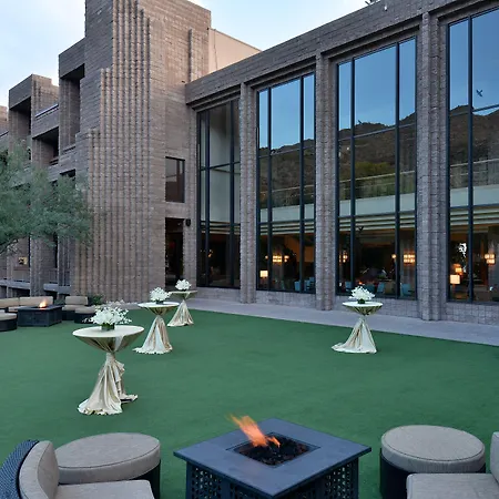 Loews Ventana Canyon Resort
