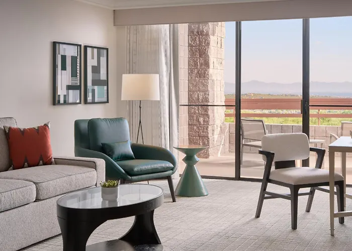 Loews Ventana Canyon Resort