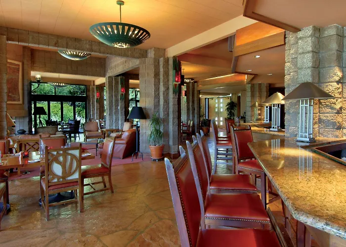Loews Ventana Canyon 4*